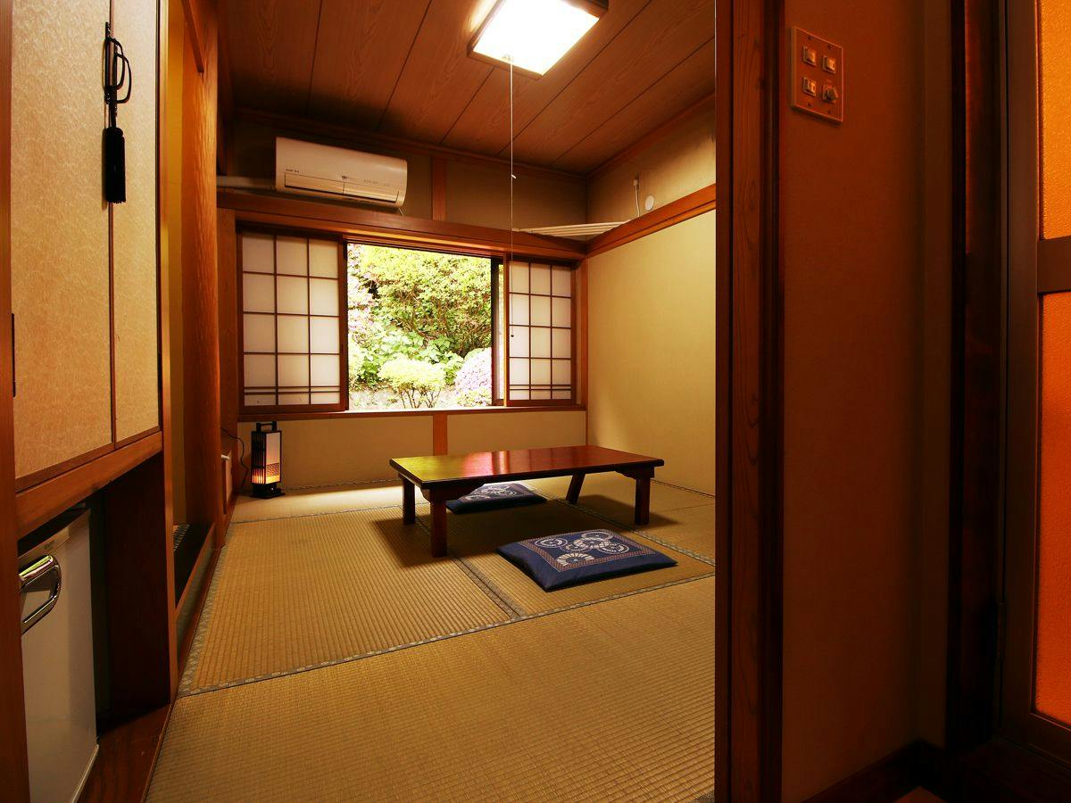 Room with Bath and Toilet Included
