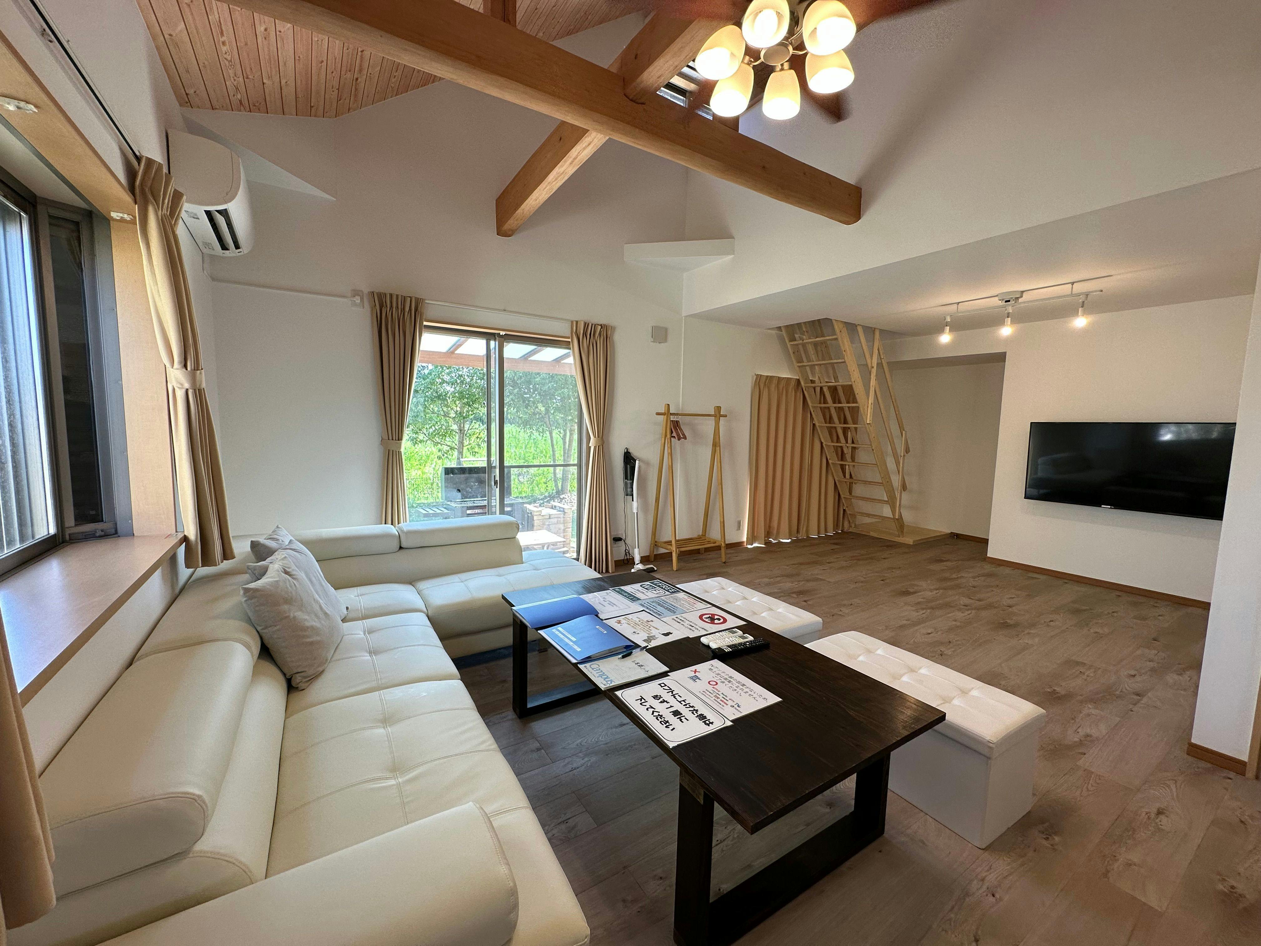 Living and Dining Area