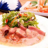 Hình ảnh bữa tối.*