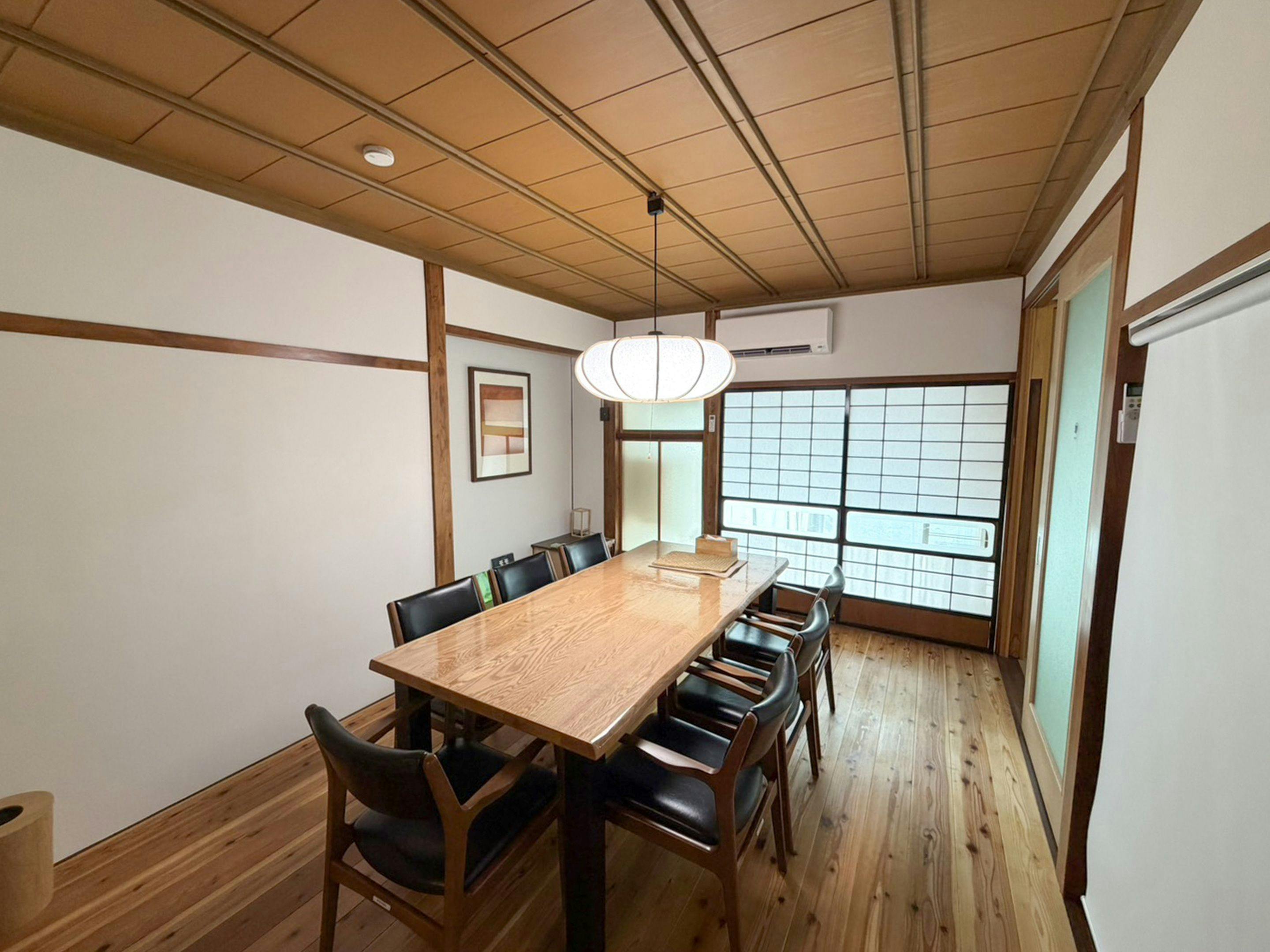 ・ห้องรับประทานอาหารที่คงไว้ซึ่งเสน่ห์แบบญี่ปุ่น