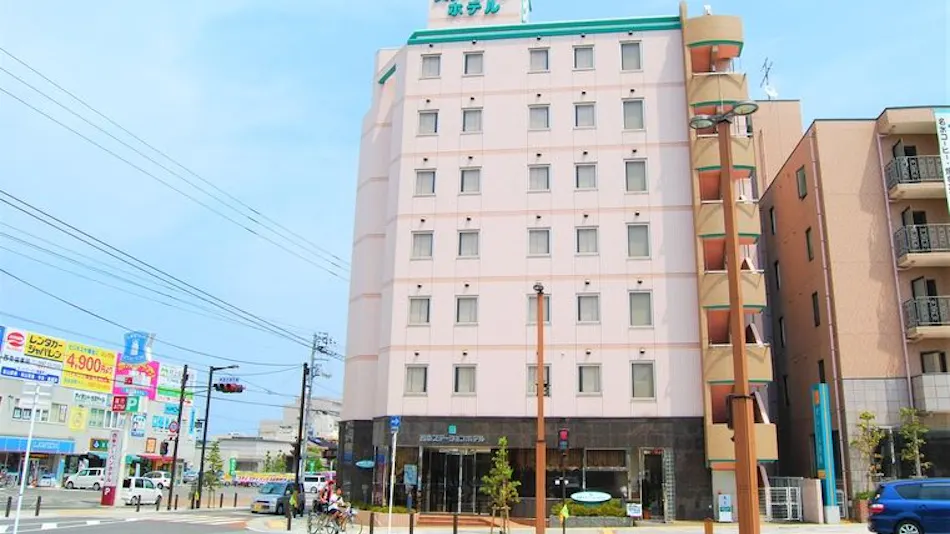 Saijo Station Hotel