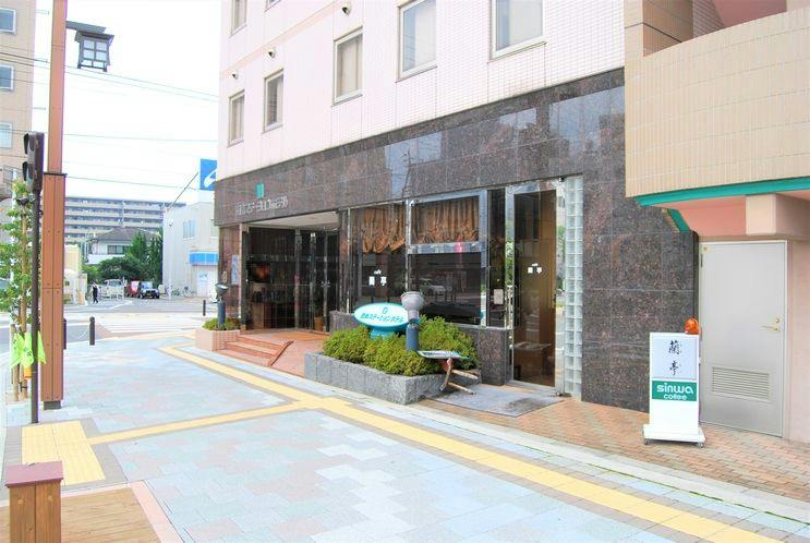 Saijo Station Hotel