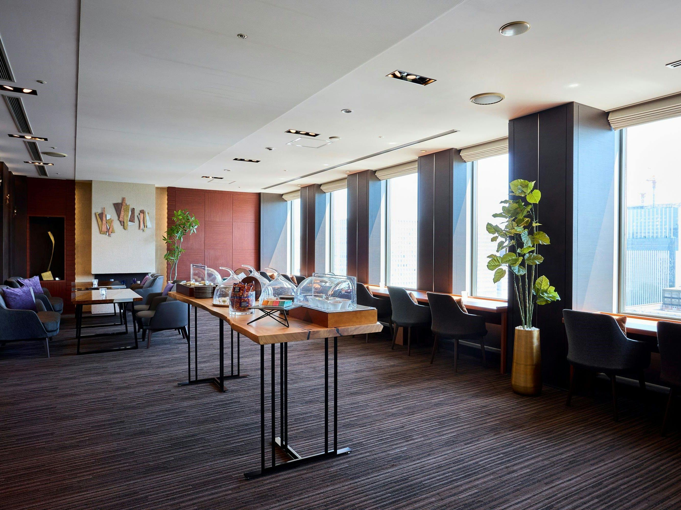 頂樓貴賓休息室