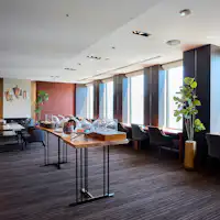 Lounge Klub Lantai Teratas