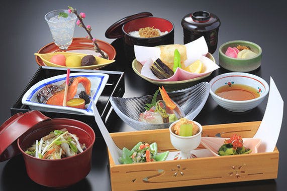 ตัวอย่างอาหารไคเซกิขนาดเล็ก