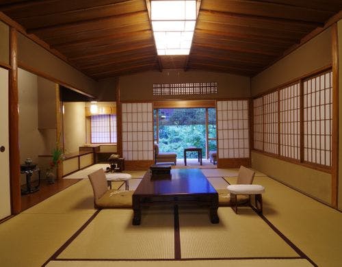 本館和室　10帖＋控えの間　イメージ