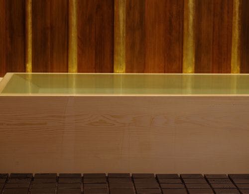 家族風呂（漆塗り）イメージ