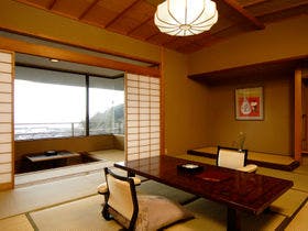 土肥温泉の庭園旅館 玉樟園新井