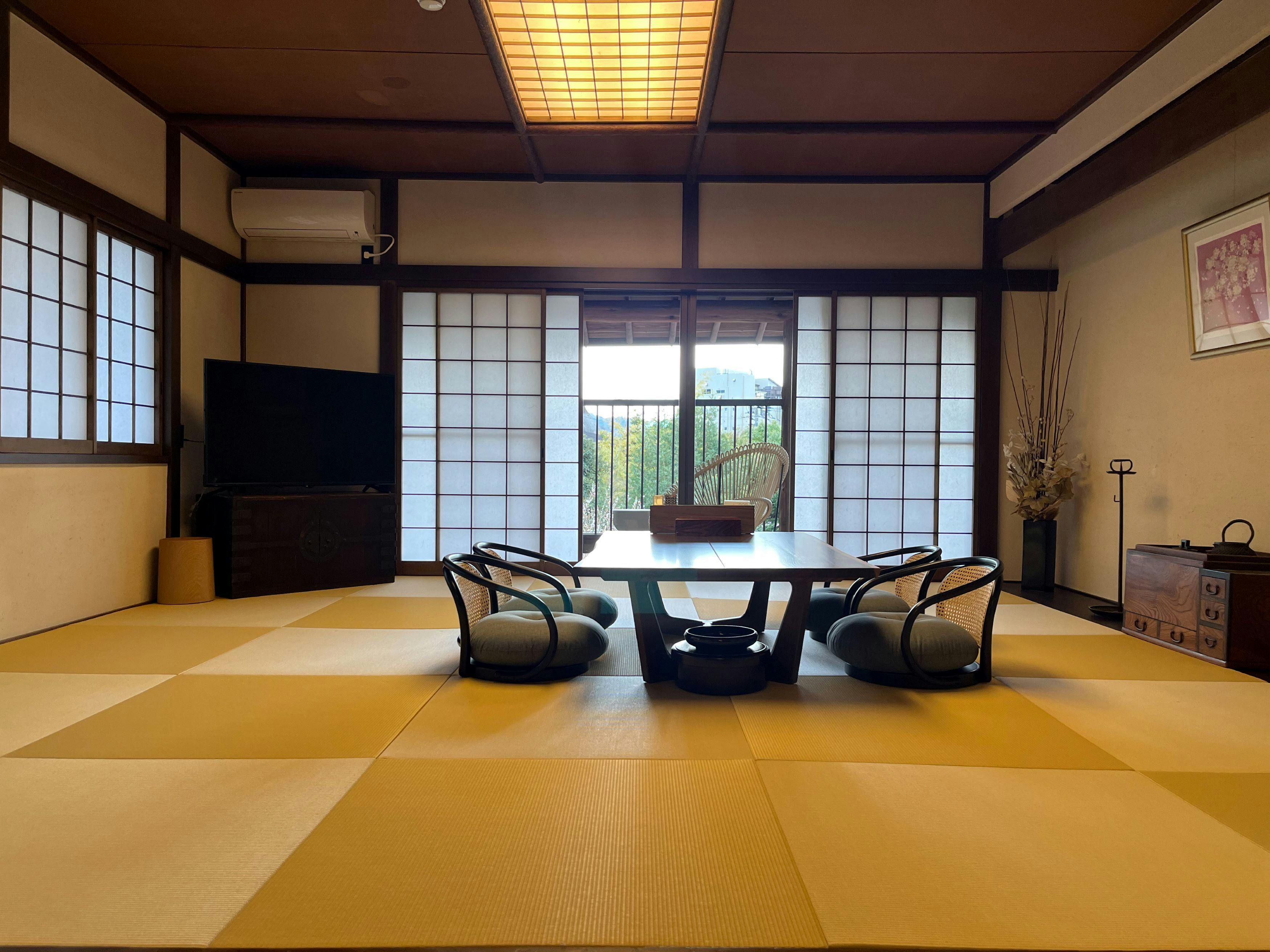 坂聖・玉樟園（旧：玉樟園新井）