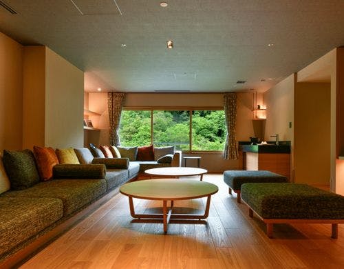 【uraraプレミアスイート】