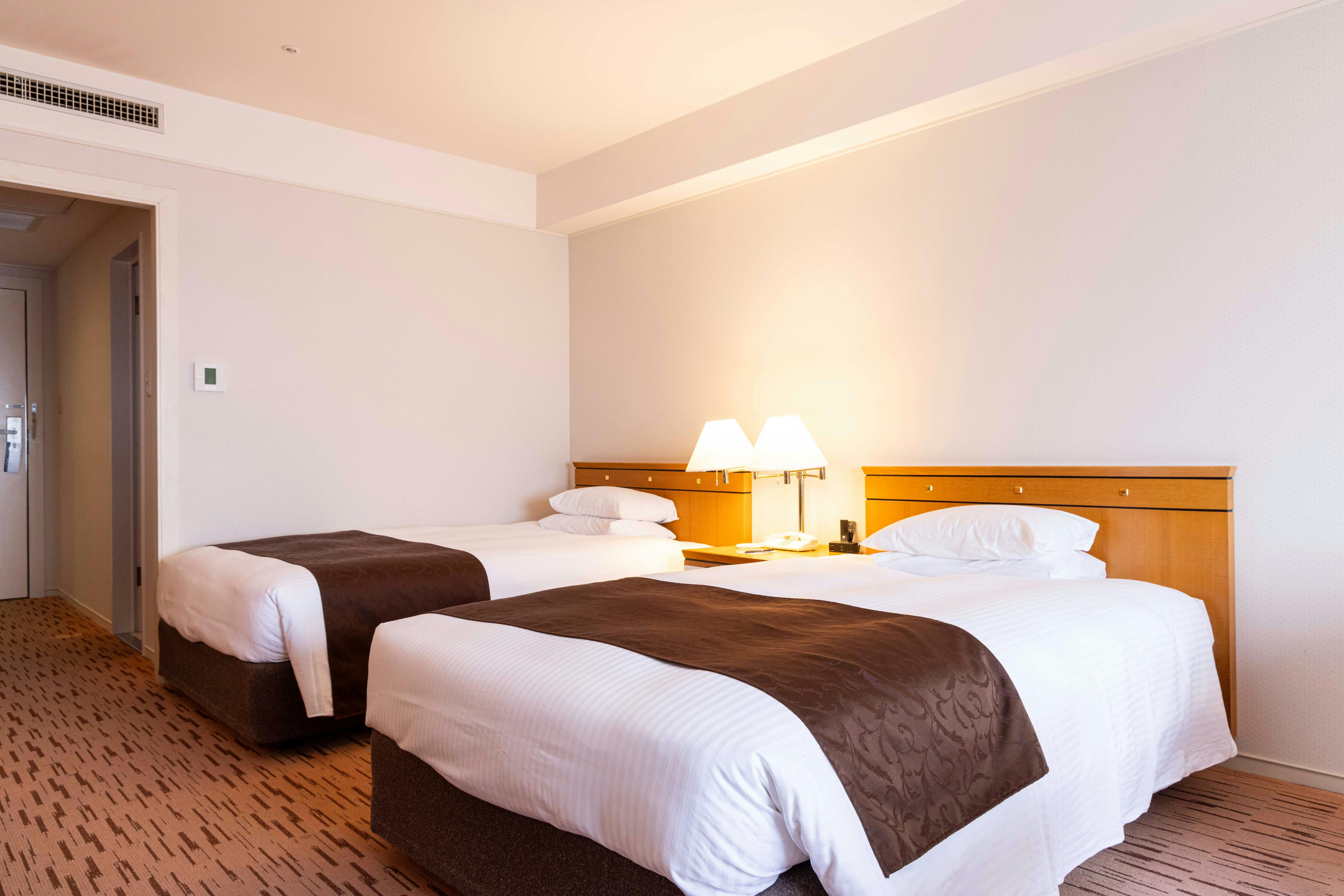 エアポートビューデラックスツイン　ベッド