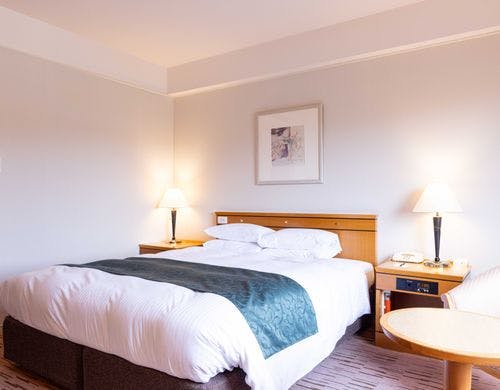 ダブル　ベッド