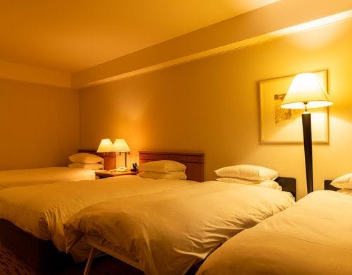 トリプル　ベッド