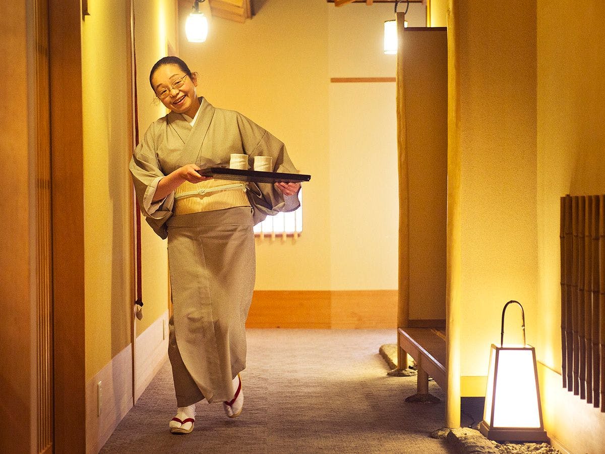 本陣平野屋　花兆庵