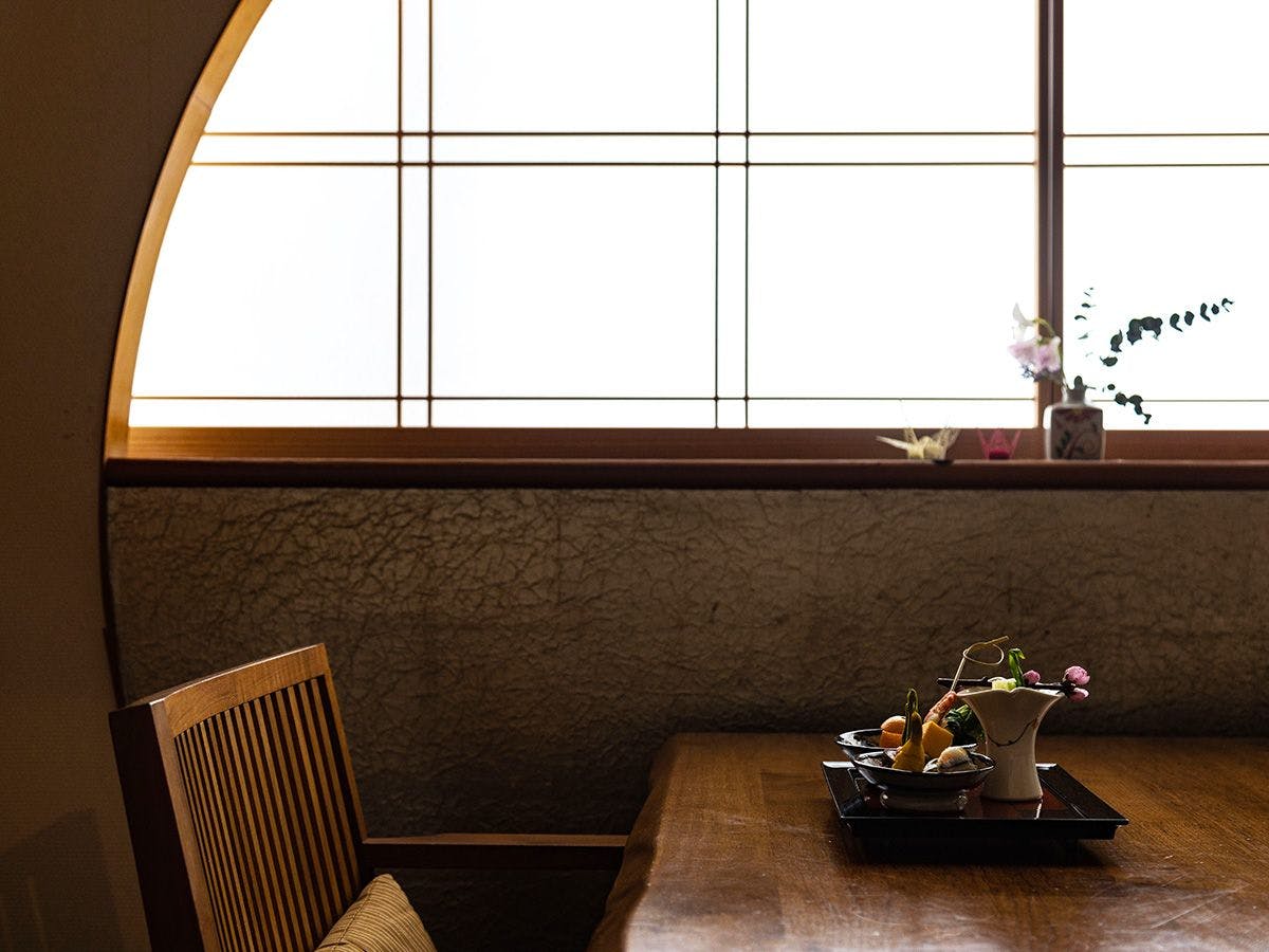 本陣平野屋　花兆庵