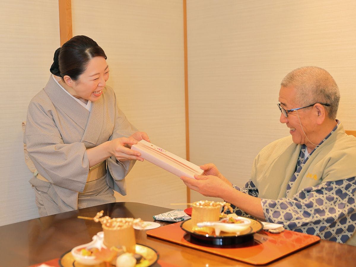 本陣平野屋　花兆庵
