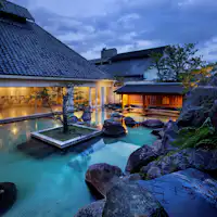 楠湯殿