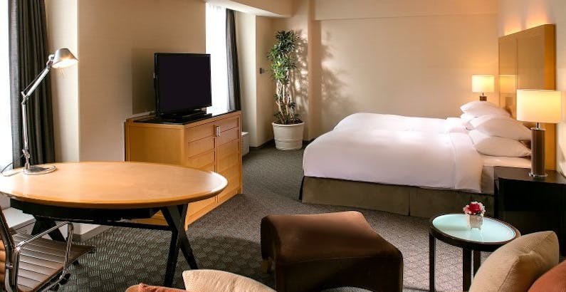 シェラトンジュニアスイート 17 18階 禁煙 シンプルステイ 選べる朝食付 プラン シェラトン都ホテル大阪 一休 Com