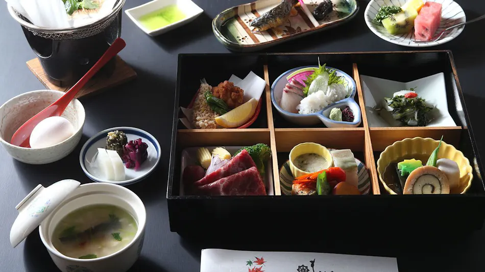 The Prince Kyoto Takaragaike, Autograph Collection