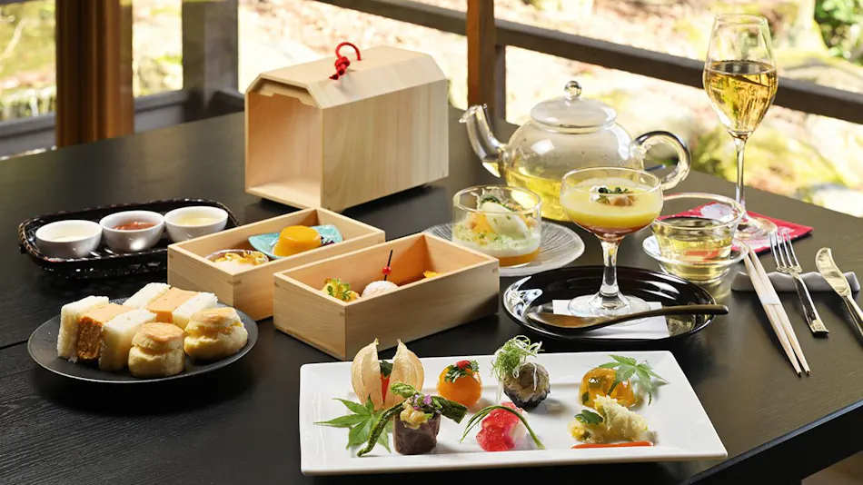 The Prince Kyoto Takaragaike, Autograph Collection