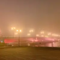 สะพานนุซาไม (คืนหมอก)