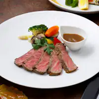 冬季限定『極』、オリーブ牛ロースステーキ