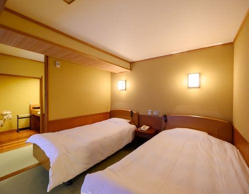 禁煙BFルームツイン贄