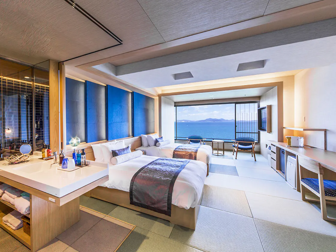 最上階プレミアムワイドビューツイン801
