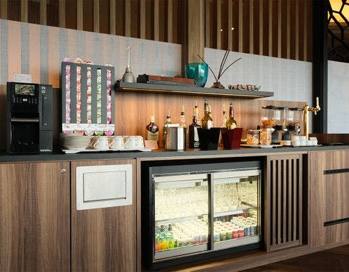 【2022年3月OPEN◇プレミアムラウンジ】