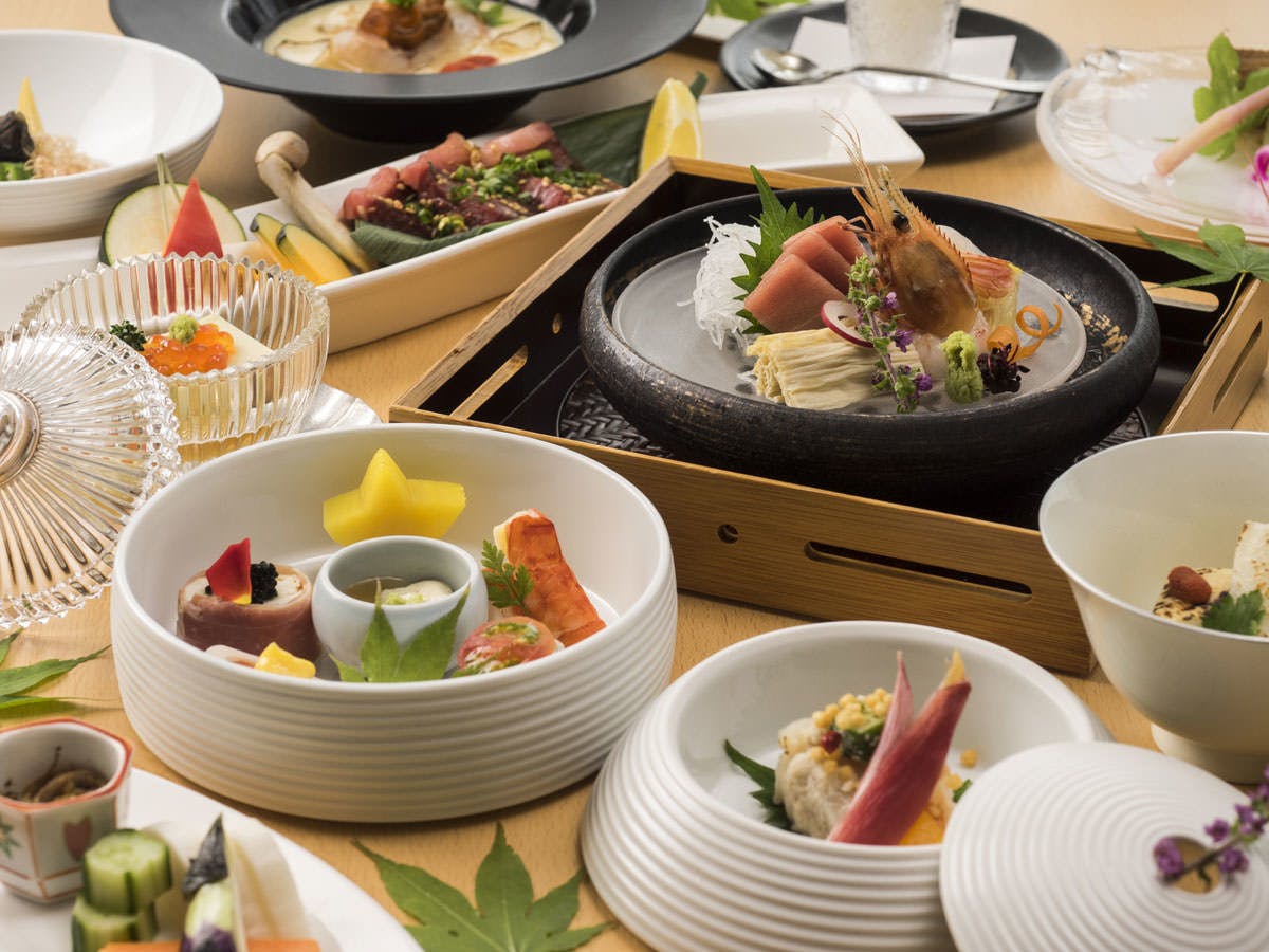 Hidangan istimewa (2015.07～10)