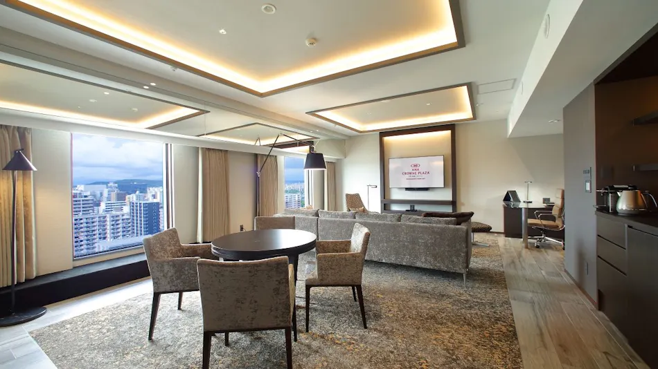ANA Crowne Plaza Hotel Kumamoto New Sky