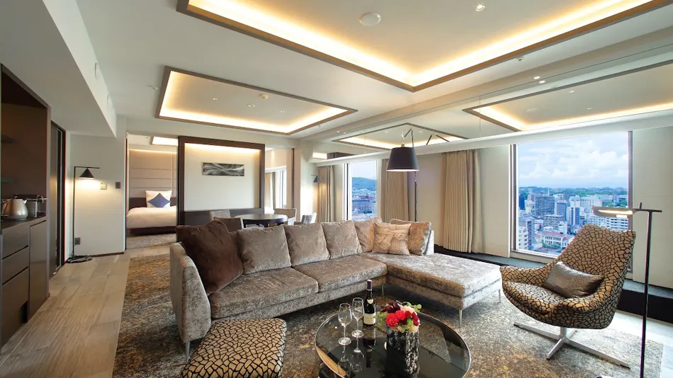 ANA Crowne Plaza Hotel Kumamoto New Sky