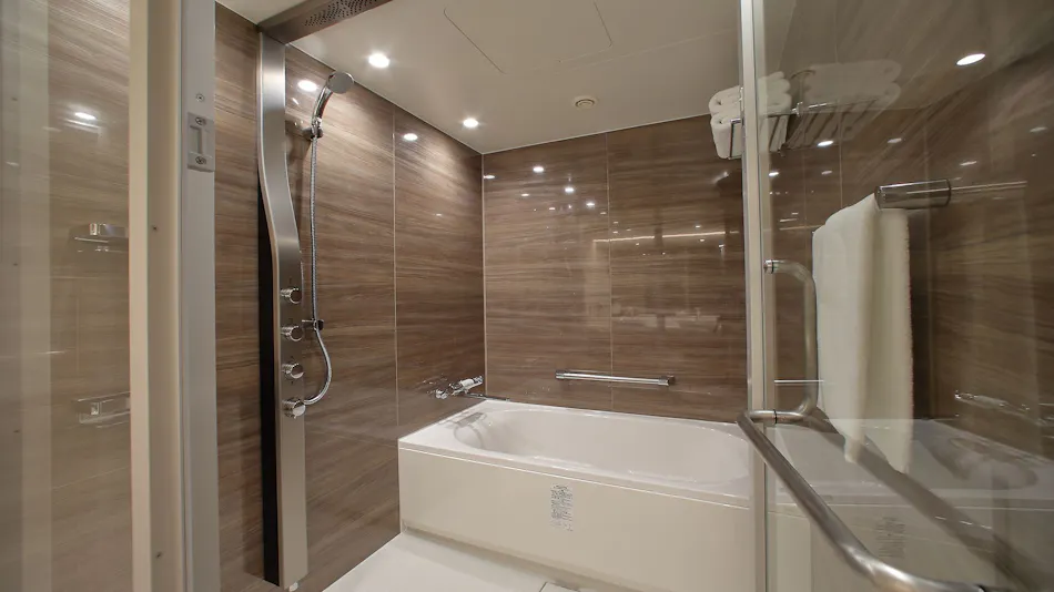ANA Crowne Plaza Hotel Kumamoto New Sky