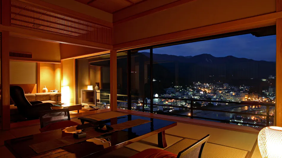 Gero Onsen Koyoi Tenku ni Asobu Shogetsu
