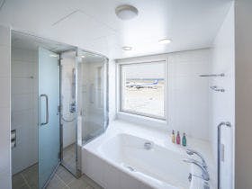 羽田エクセルホテル東急