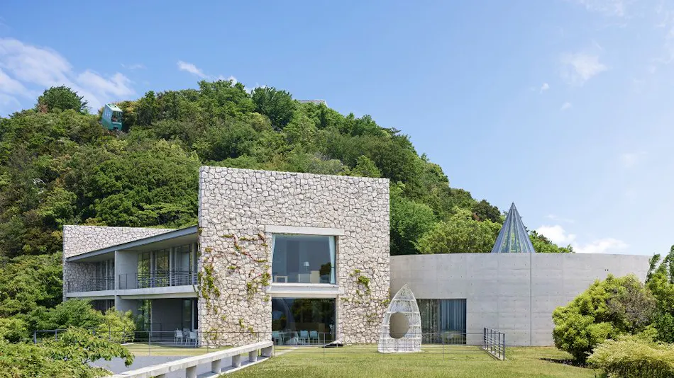 Benesse House