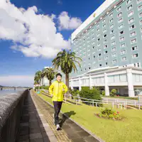 ホテル前の橘公園はジョギングに最適