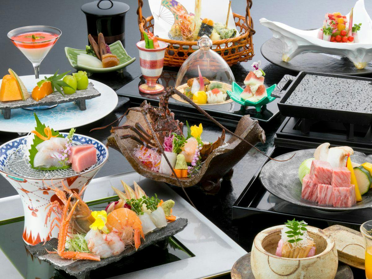 【人気NO1】3大グルメみかわ牛・アカザエビ・伊勢海老の創作料理