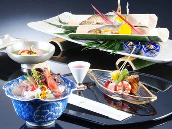 西村屋ホテル招月庭