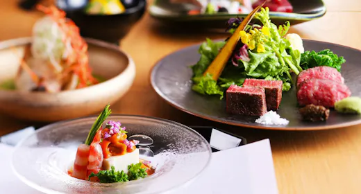 【さんぽう×西村屋ホテル招月庭】但馬山海の滋味を味わう「三宝」<但馬牛食べ比べ付き>