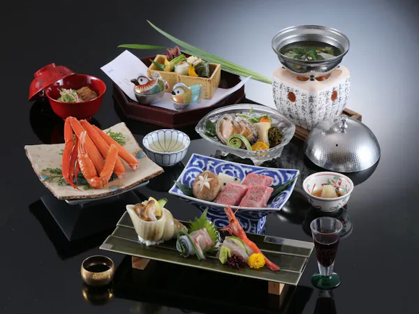 【夕食個室ダイニング又は小宴会場】招月庭スタンダード<月替わり>季節の会席料理