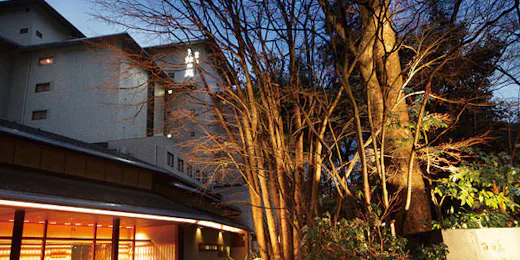 西村屋ホテル招月庭