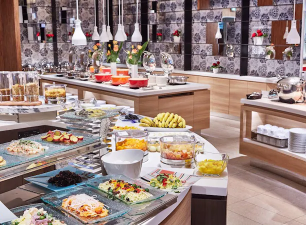 ร้านอาหารบุฟเฟ่ต์ 'Plaisir'