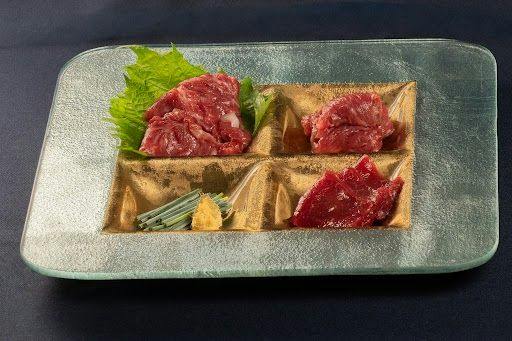 【くまもと応援】夕朝食付プラン【熊本県産馬刺し付】【旬の特別一品付”四王寺会席”】