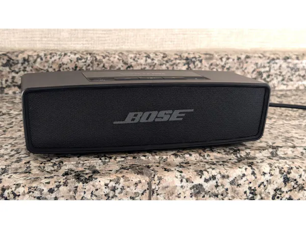 スイート客室・Bluetoothスピーカー