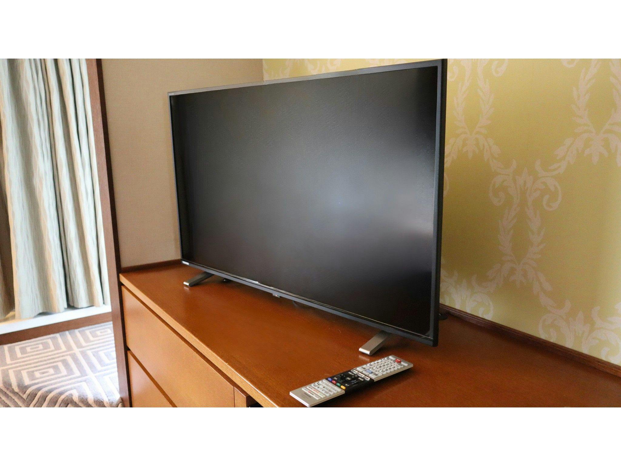 【客室】15階以上客室に40型テレビ設置