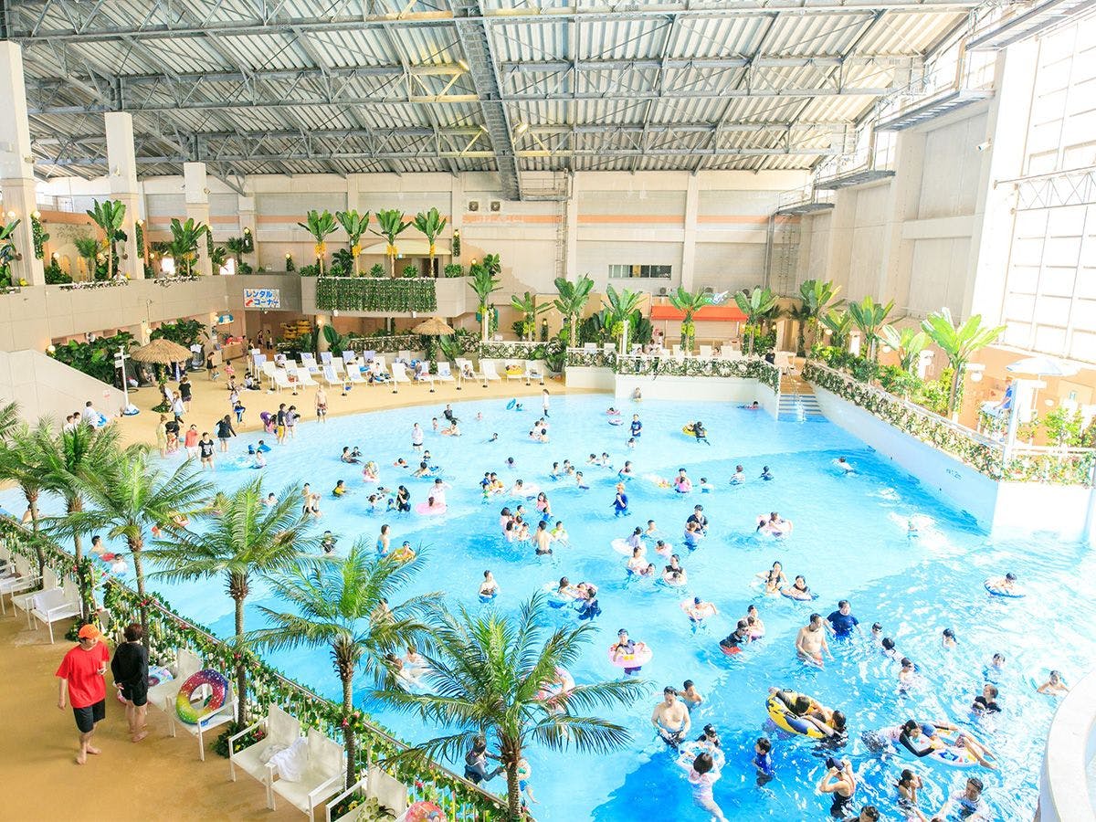 夏季限定开放：室内泳池 Aqua Beat！