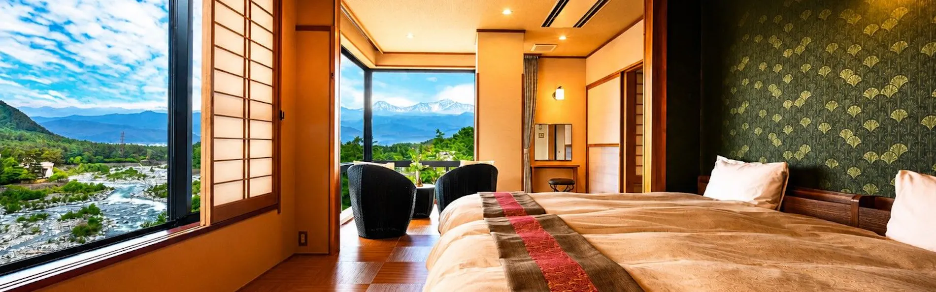 山野草の宿 二人静