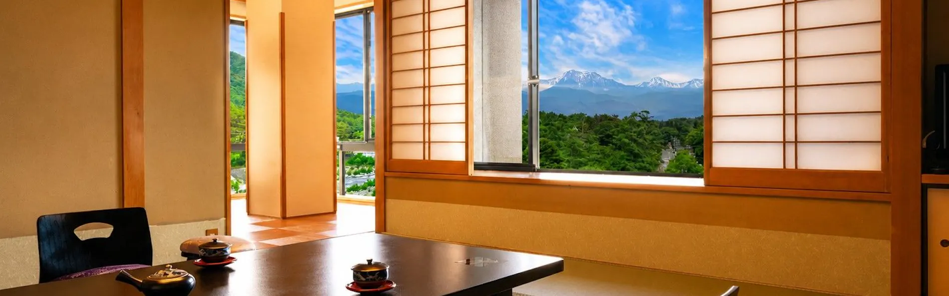 山野草の宿 二人静