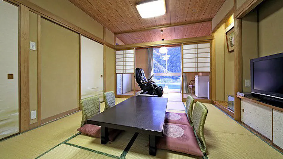 Nagaragawa Onsen Gifu Grand Hotel
